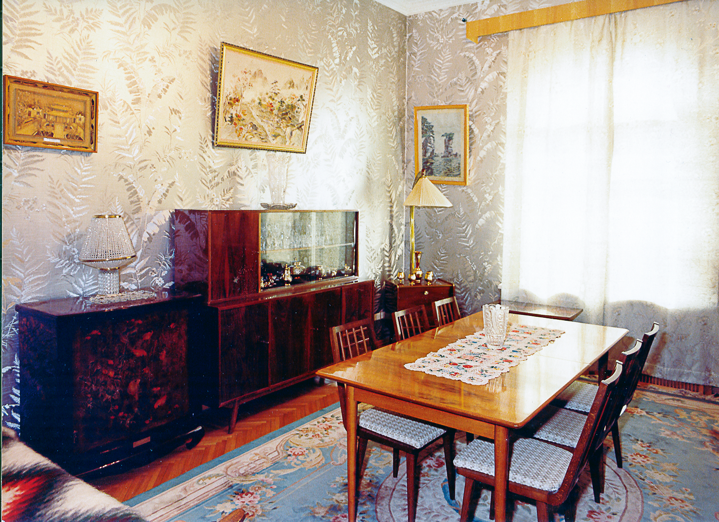 Квартира Ю В (гостиная).png