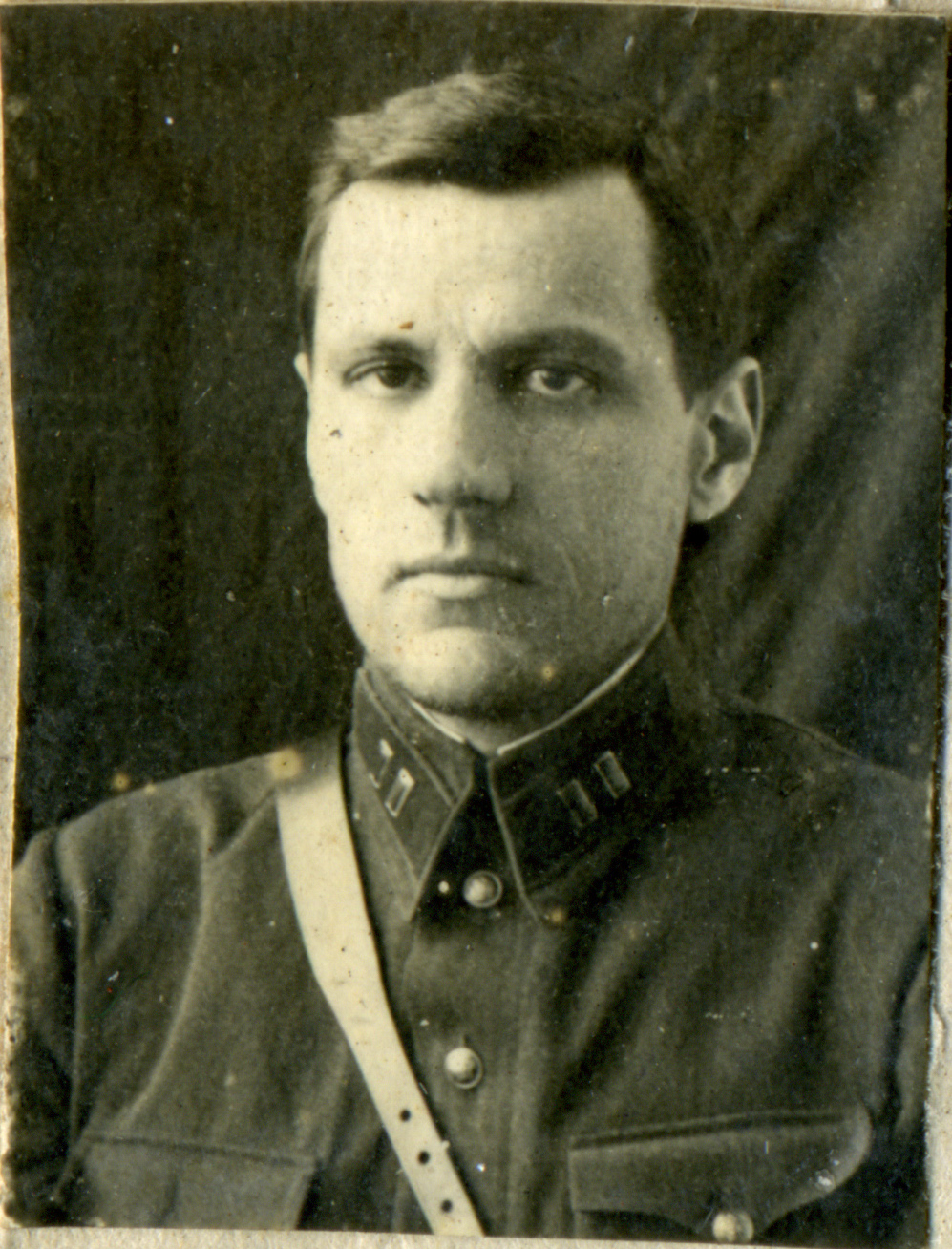 1. Валентин Иванович Леонов.jpg