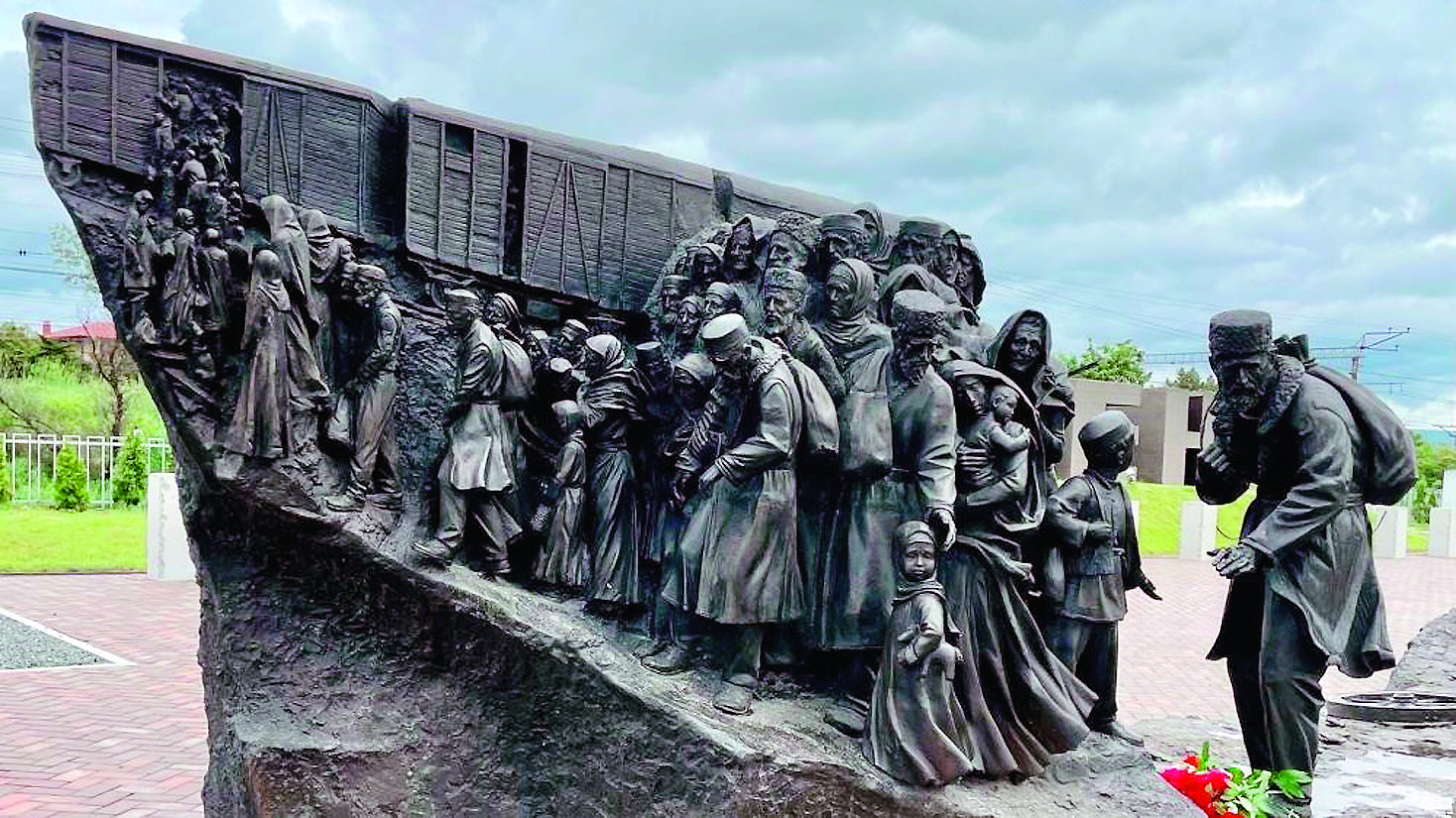 Салават ЩЕРБАКОВ МЕМОРИАЛЬНЫЙ КОМПЛЕКС.jpg