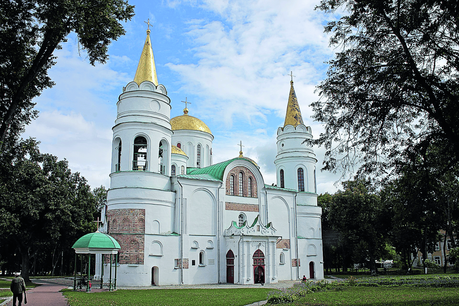 Чернигов Спасо-преображенский собор похоронен.png