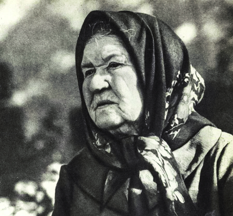 александра тюленина.png