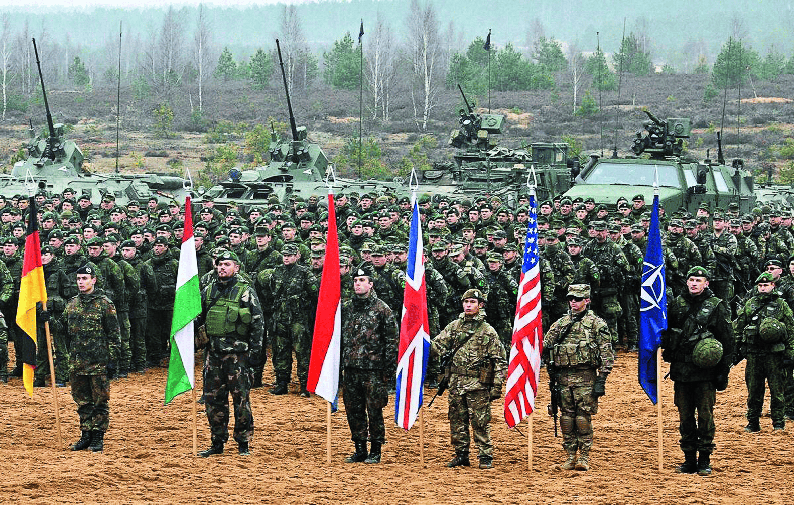 Военнослужащие во время совместных учений НАТО Iron Sword в Литве 2016.png