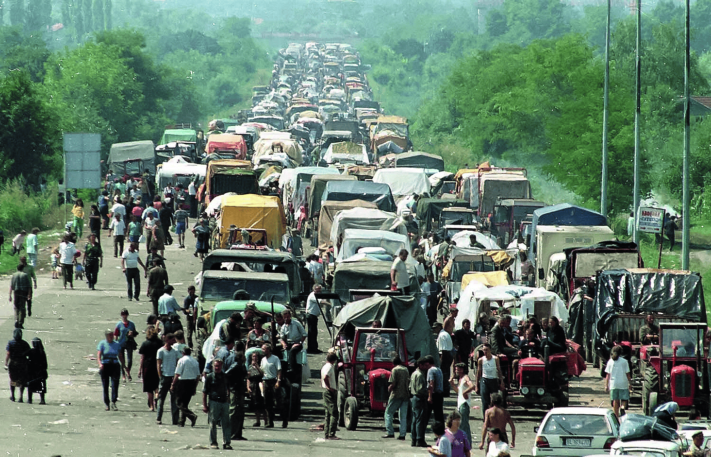 разгром Хорватией в 1995 г. Сербской Краины беженцы.png