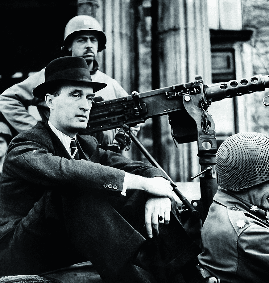 Арестованный немецкий промышленник Альфрид Крупп фон Болен унд Гальбах  2.png