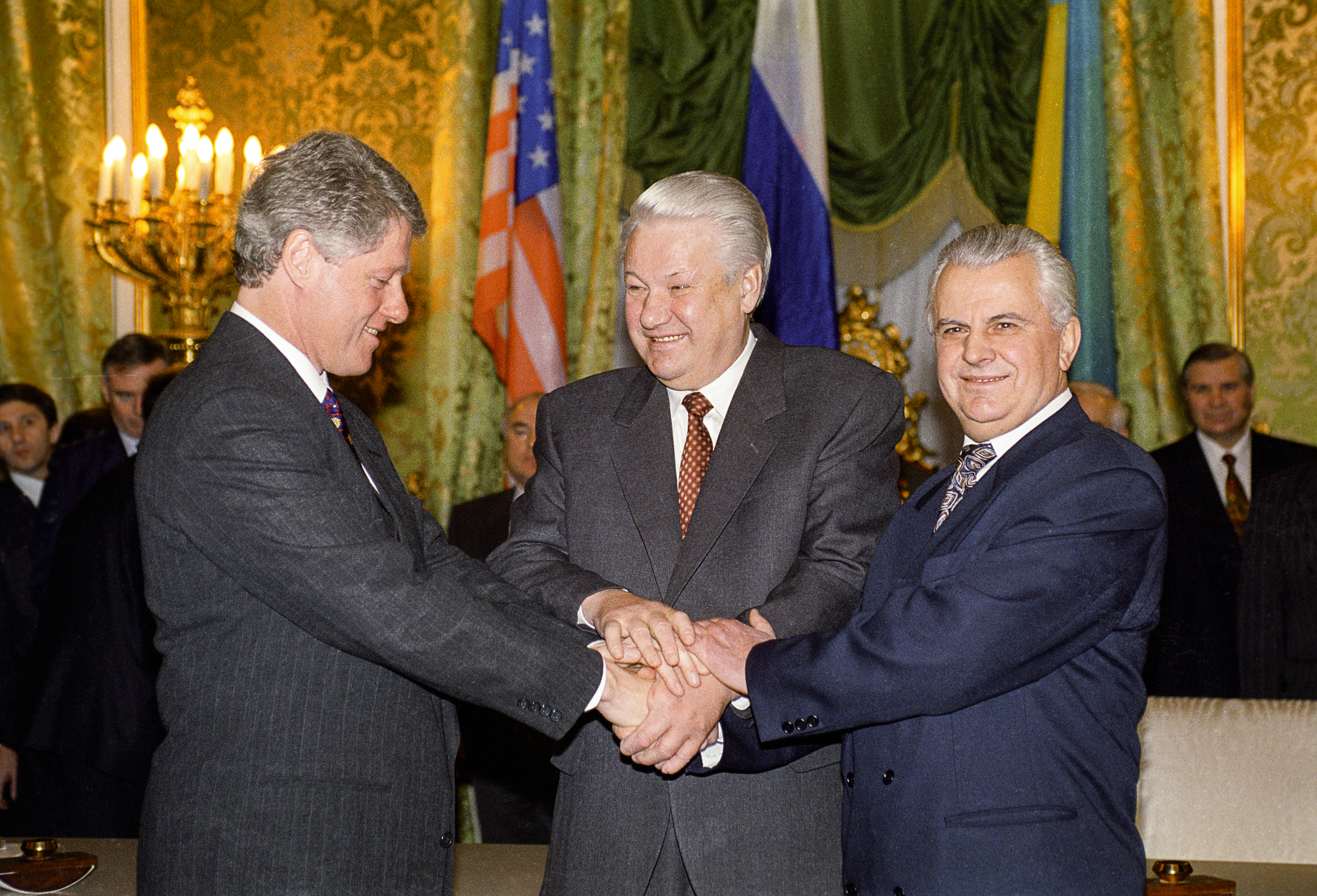 RIA_861189.HR 1.png