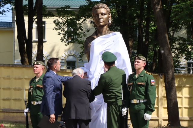 демина2.jpg